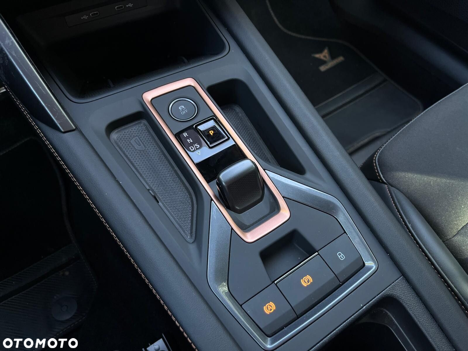 Cupra Formentor 1.5 TSI DSG - 26
