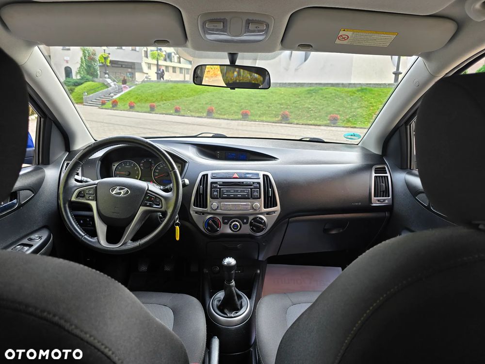 Hyundai I20 2013 photo 4