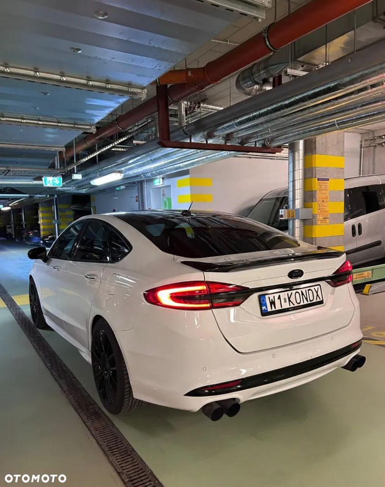 Ford Fusion - 5