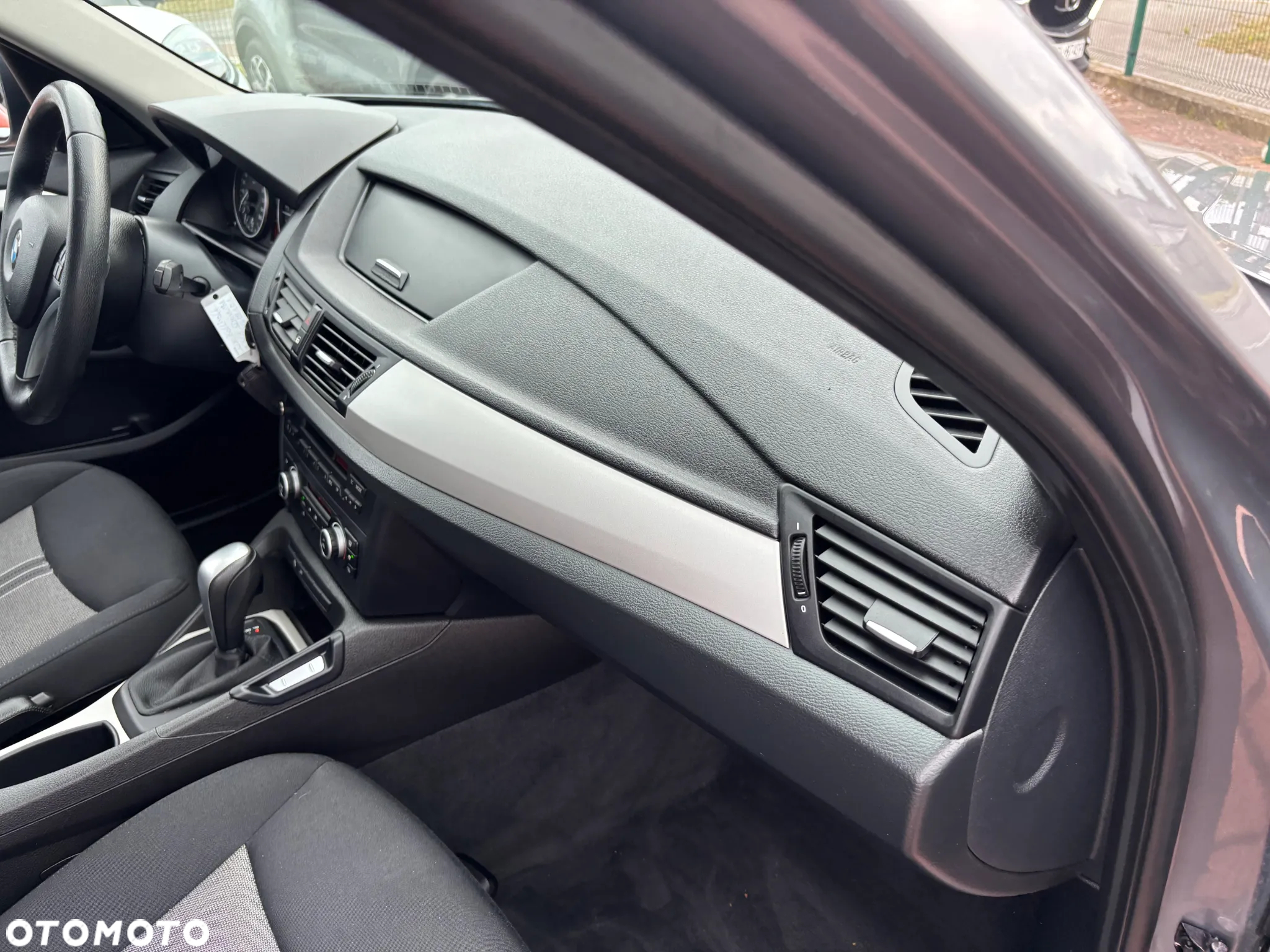 BMW X1 sDrive18d - 24