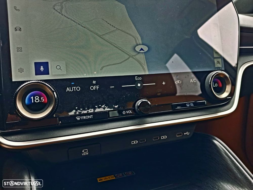 Lexus RZ 300e Premium - 24