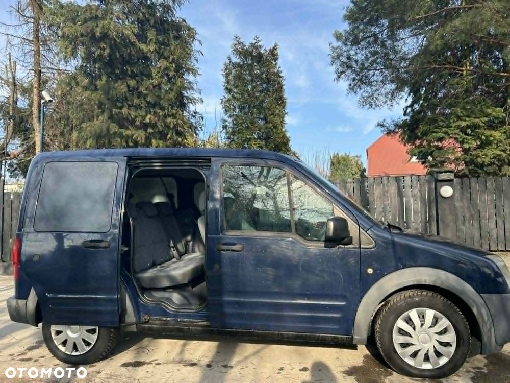 Ford Connect Tourneo - 18