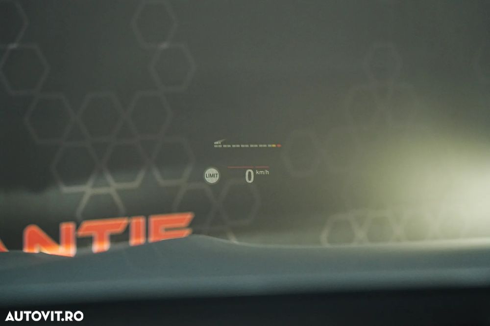 BMW M8 M850i xDrive - 39