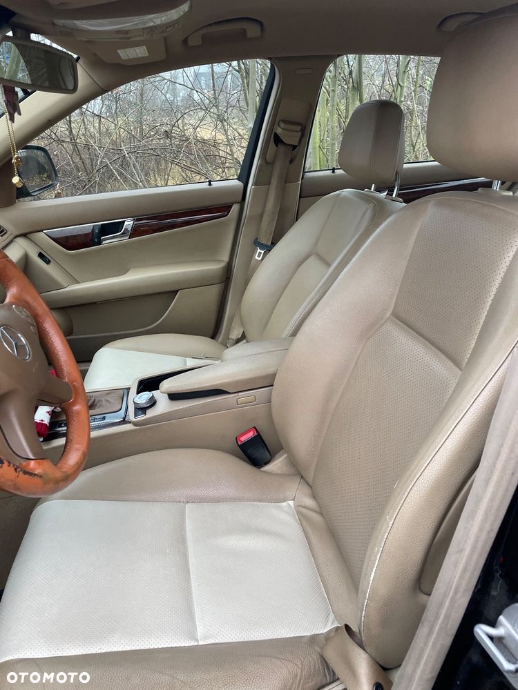 Mercedes-Benz Klasa C - 9