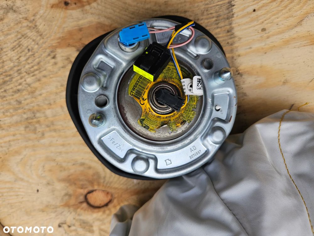 BMW X5 G05 X6 G06 X7 G07 Pasy plus Airbag - 3