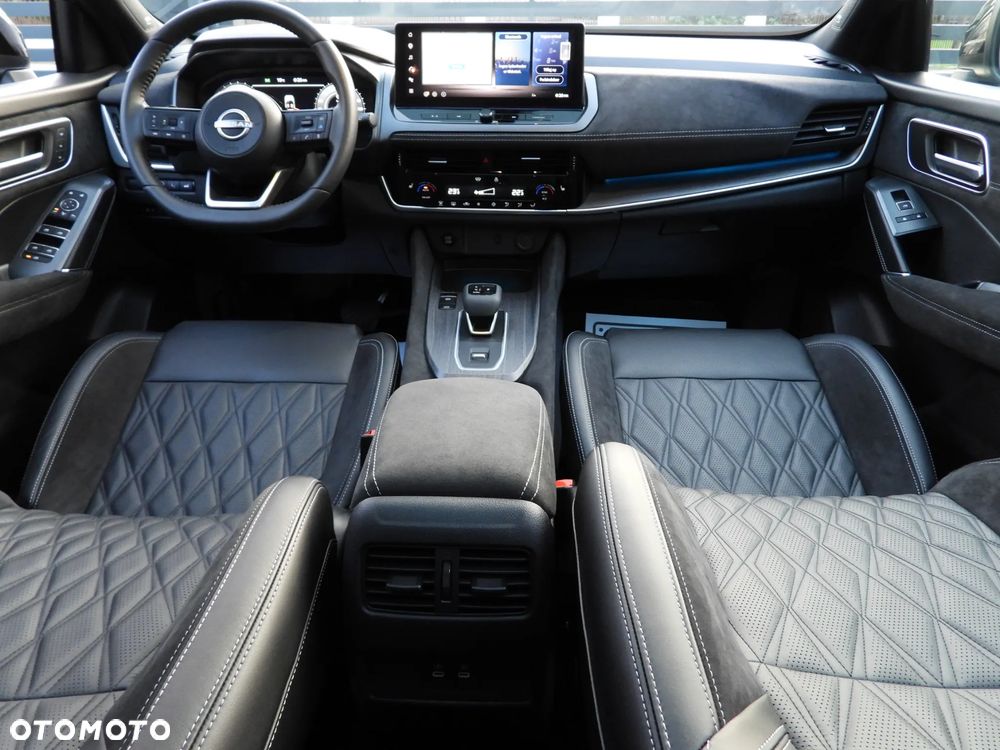 Nissan Qashqai 1.3 DIG-T MHEV Xtronic Tekna+ - 29