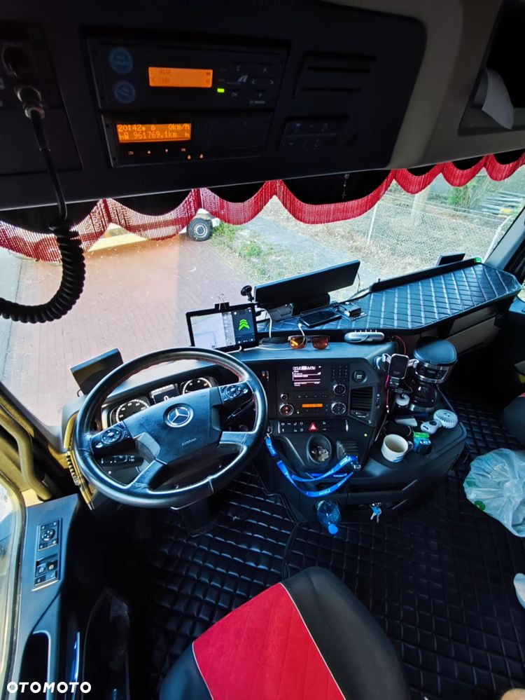 Mercedes-Benz Actros 2545 - 9