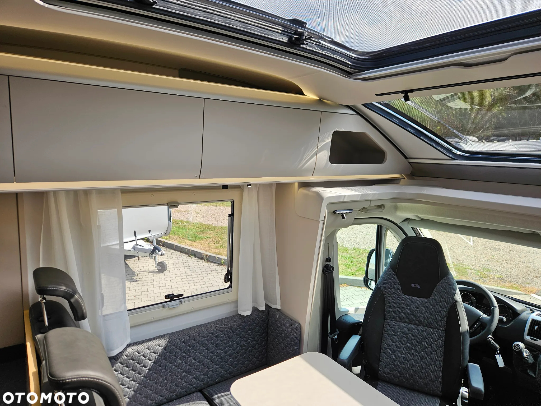 Adria Coral Axess 650 SL - 17