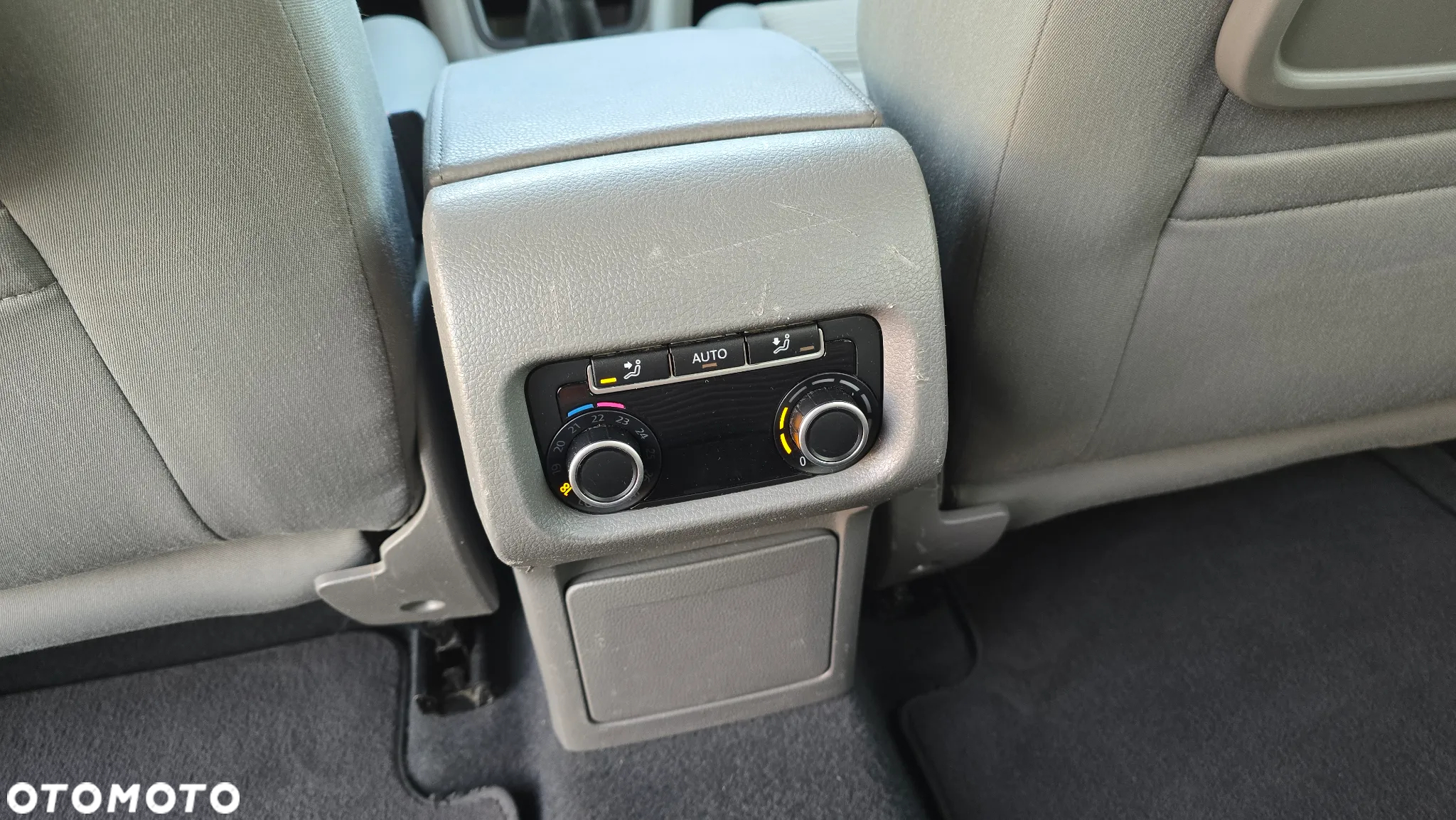 Seat Alhambra - 24