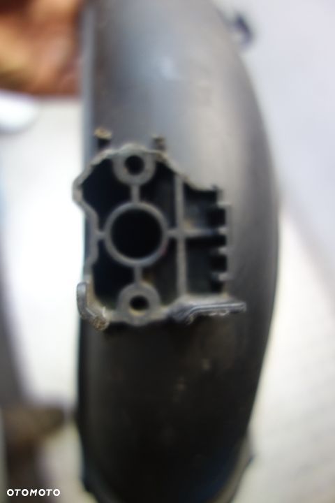 RURA POWIETRZA VW, AUDI, SEAT 04E 145673C - 3