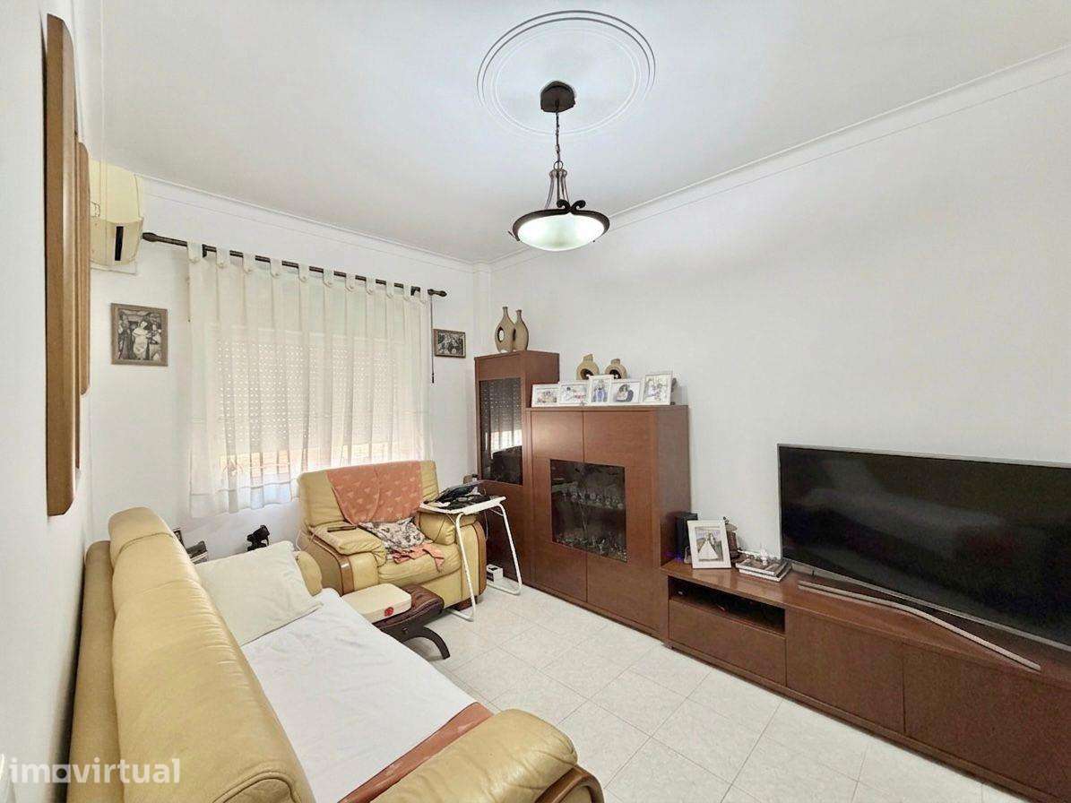 T2 - Cozinha Equipada / Lavradio - Grande imagem: 2/8