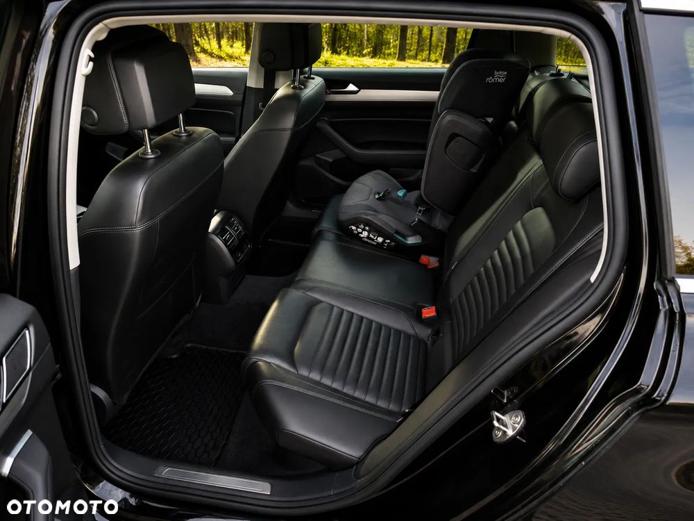 Volkswagen Passat 2.0 TDI BMT 4Mot Highline DSG - 15