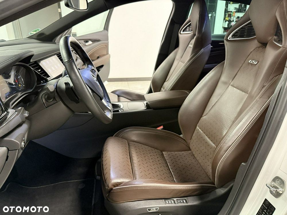 Opel Insignia Grand Sport 2.0 BiTurbo D 4x4 Automatik GSI - 33