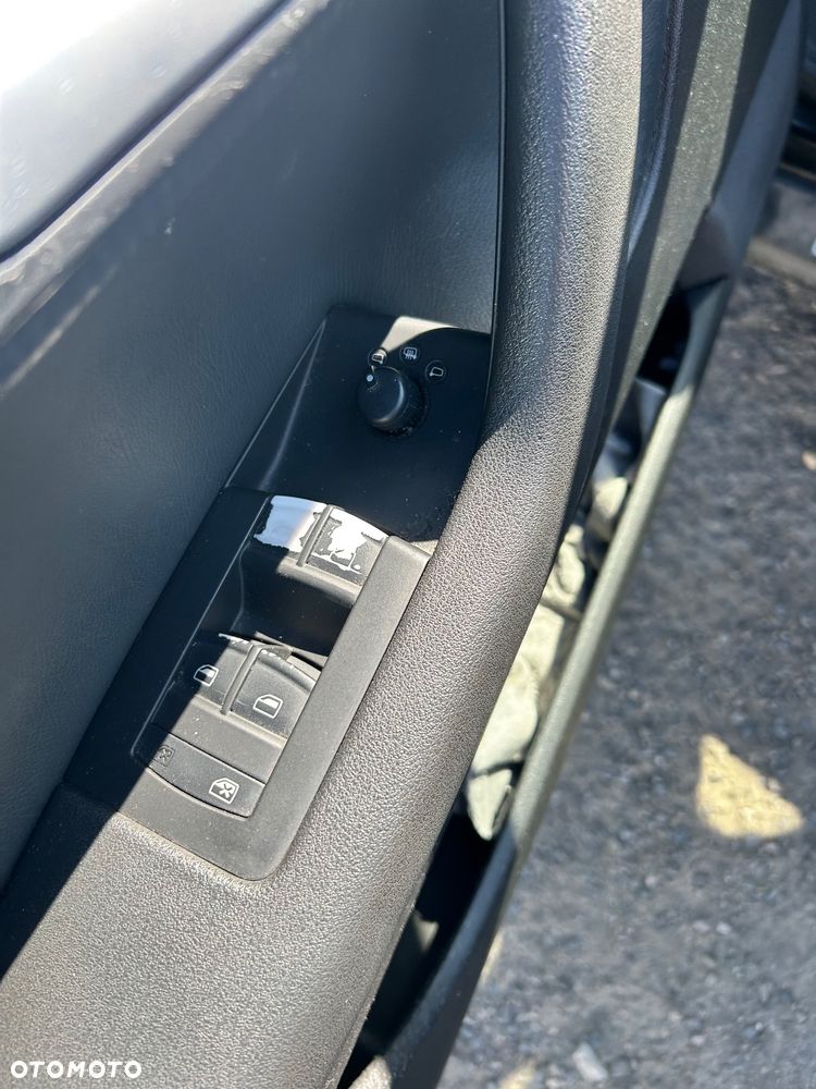 Audi A3 Sportback 2.0 TDI DPF Attraction S tronic - 9