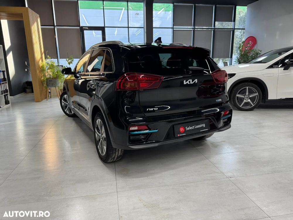Kia Niro e-Niro 100 kW Vision - 4