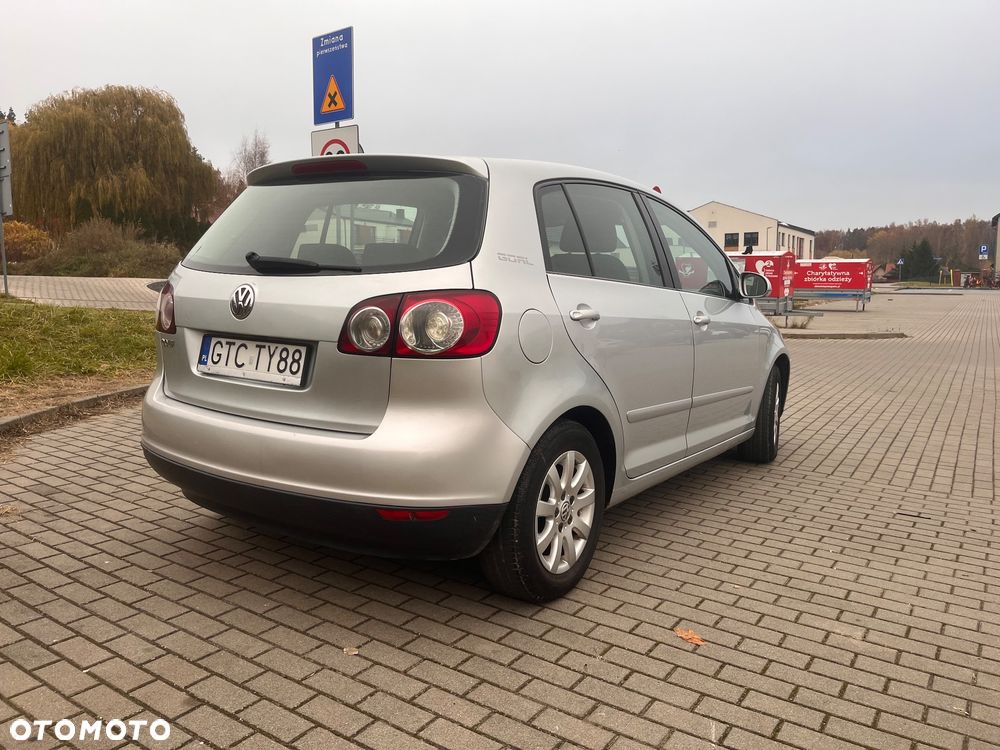Volkswagen Golf Plus 1.6 FSI Goal - 4
