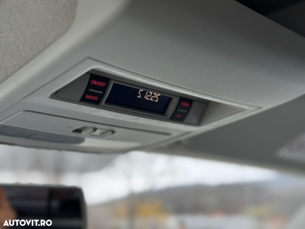 Volkswagen Transporter - 26