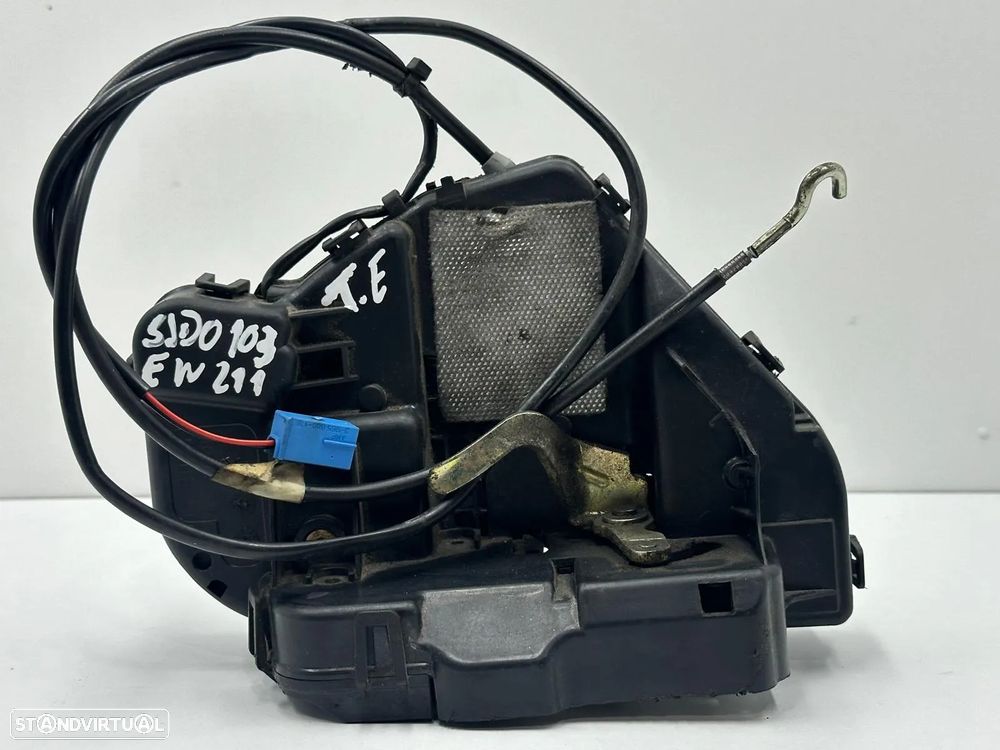 Fecho Frente / Trás Direito / Esquerdo - Mercedes E W211 (2002) - 16