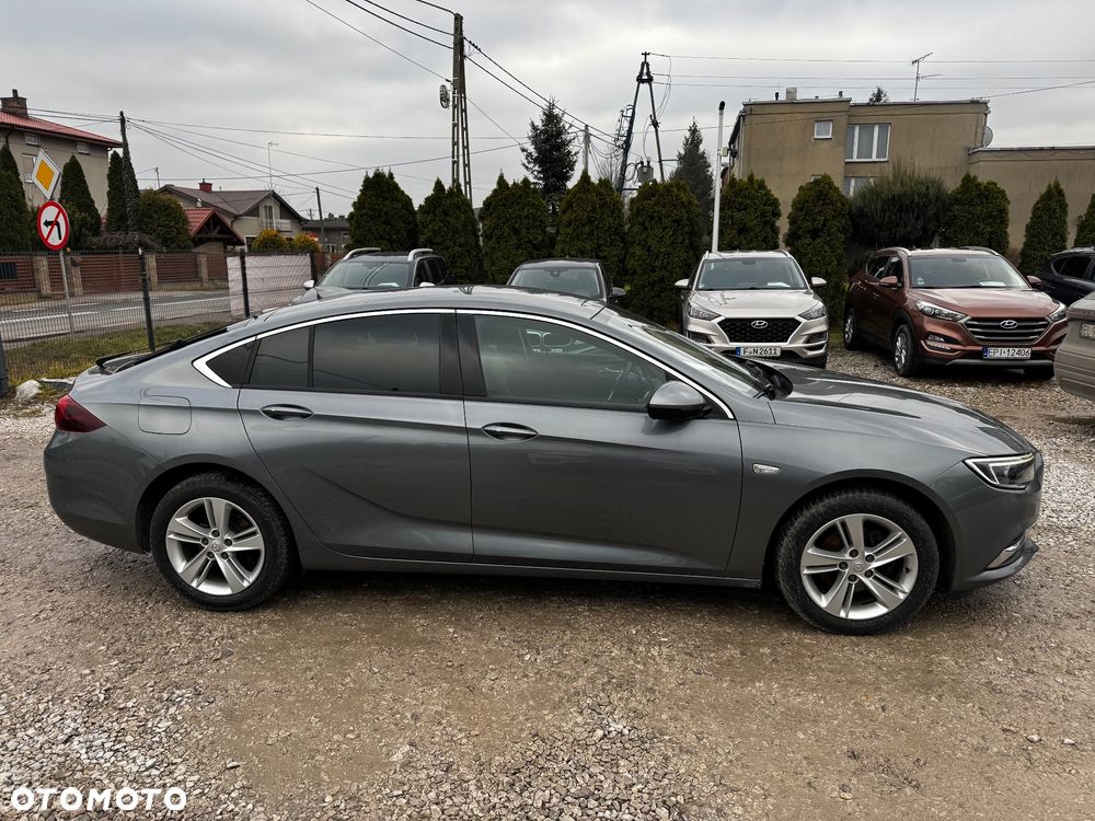 Opel Insignia 1.5 T Enjoy S&S - 8