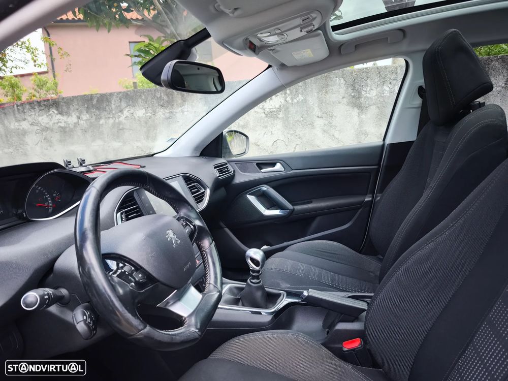 Peugeot 308 SW - 2
