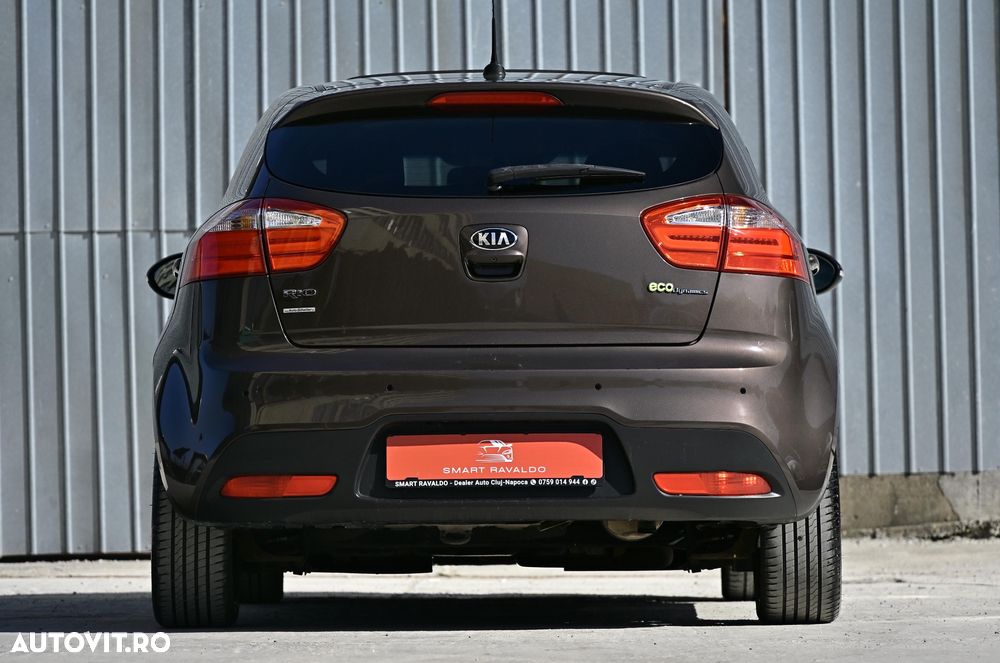 Kia Rio 1.4 Platinum Edition - 4