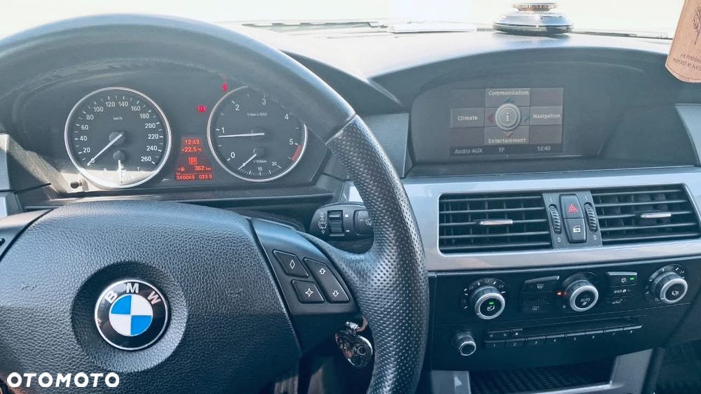 BMW Seria 5 520d - 20