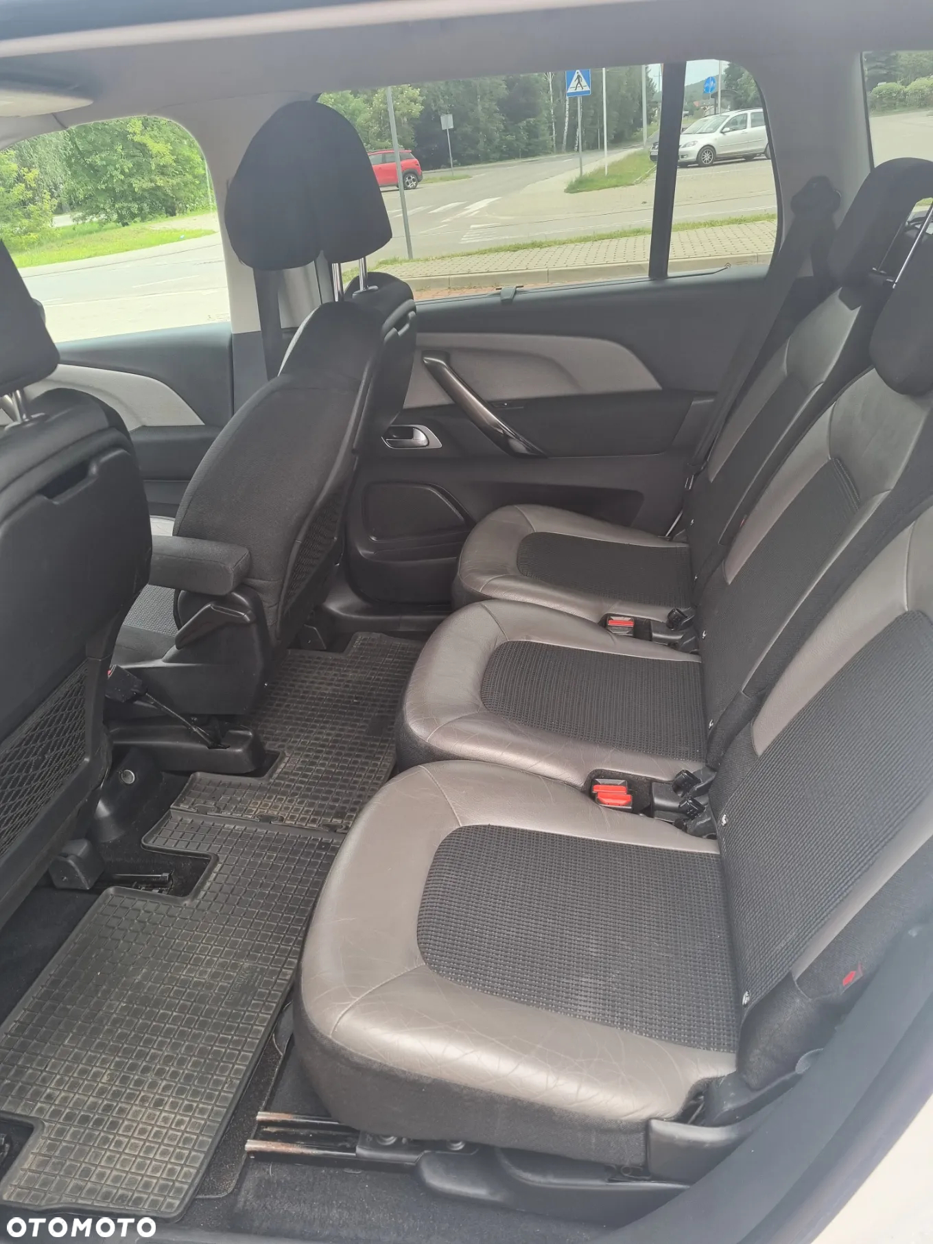 Citroën C4 Grand Picasso 1.6 THP Shine S&S EAT6 - 14