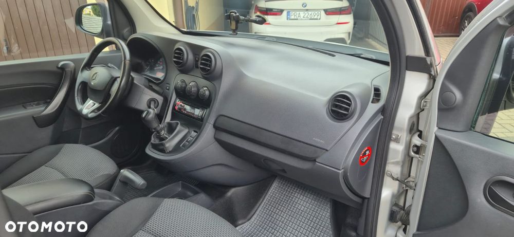 Mercedes-Benz Citan - 25