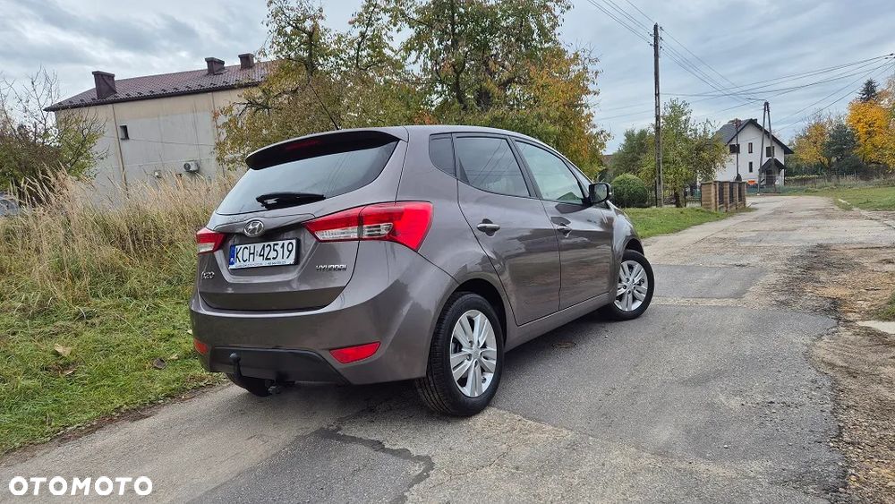 Hyundai ix20 1.4 blue YES Gold - 4
