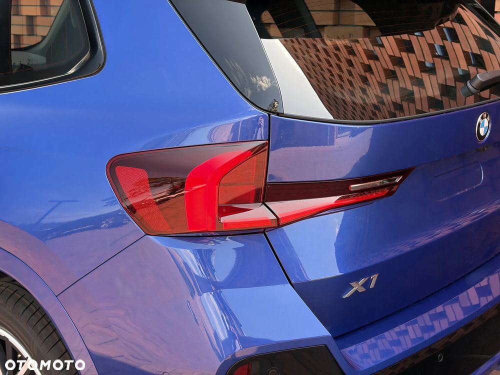 BMW X1 sDrive18i sport - 9