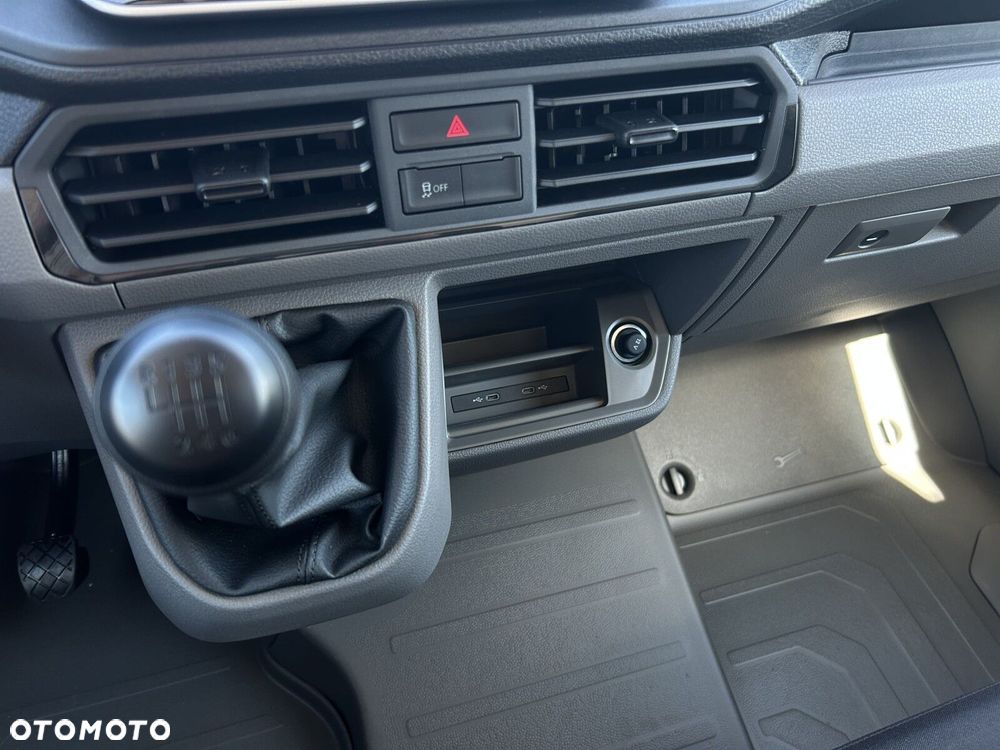 Volkswagen Crafter 35 SKRZYNIOWY, 2.0 BiTDI 163 KM, r.o. 4490 mm, manual 6-biegów - 26