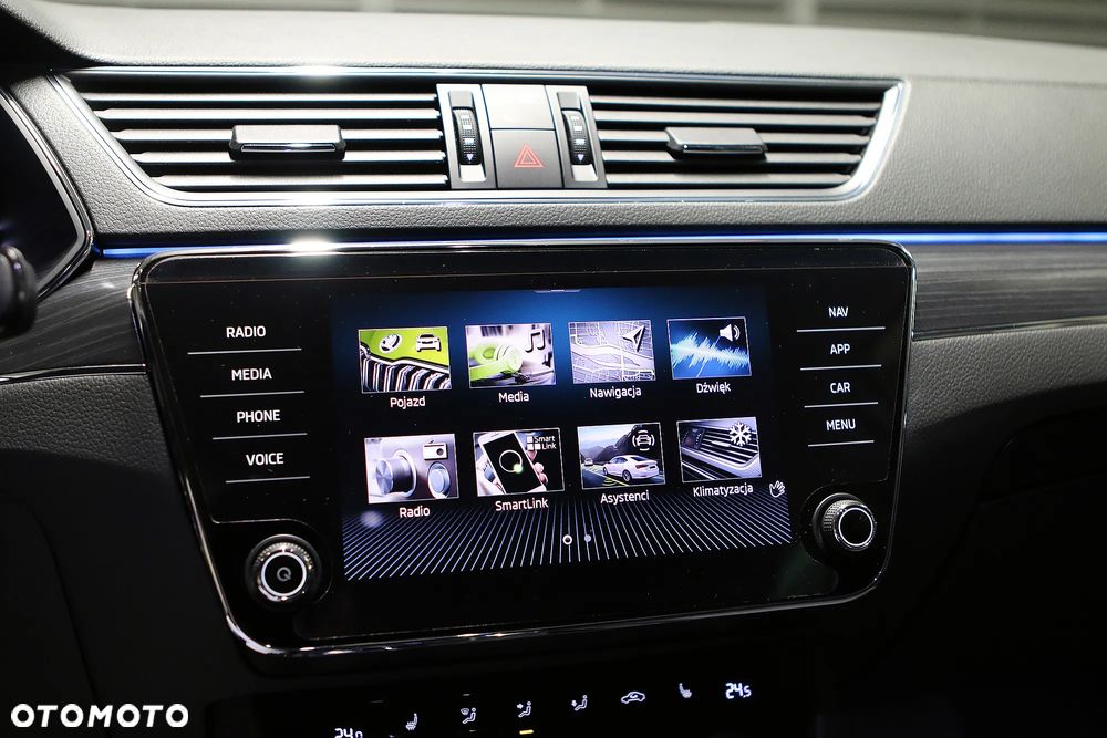 Skoda Superb 2.0 TSI Style DSG - 33