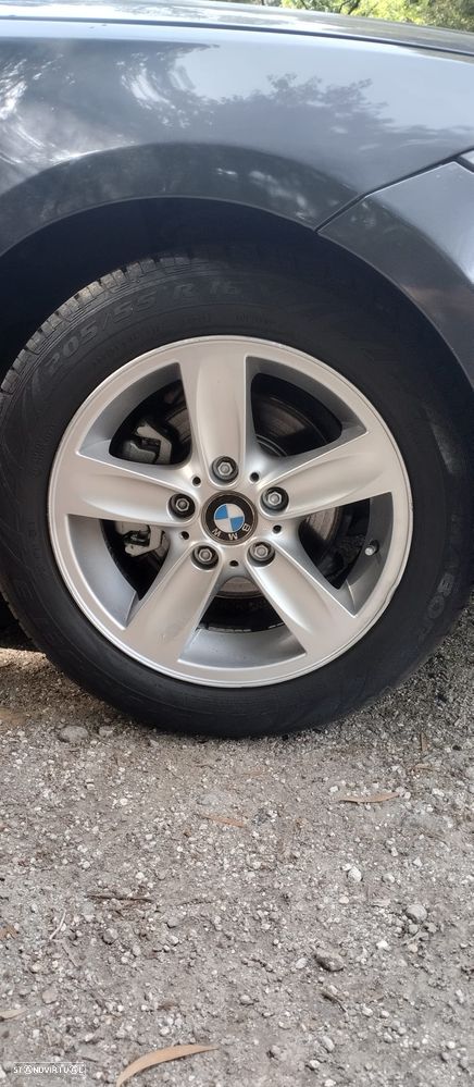 BMW 116 i Confort - 5