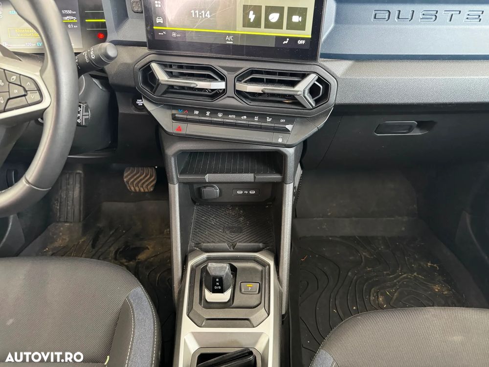 Dacia Duster HEV 140 Journey - 12