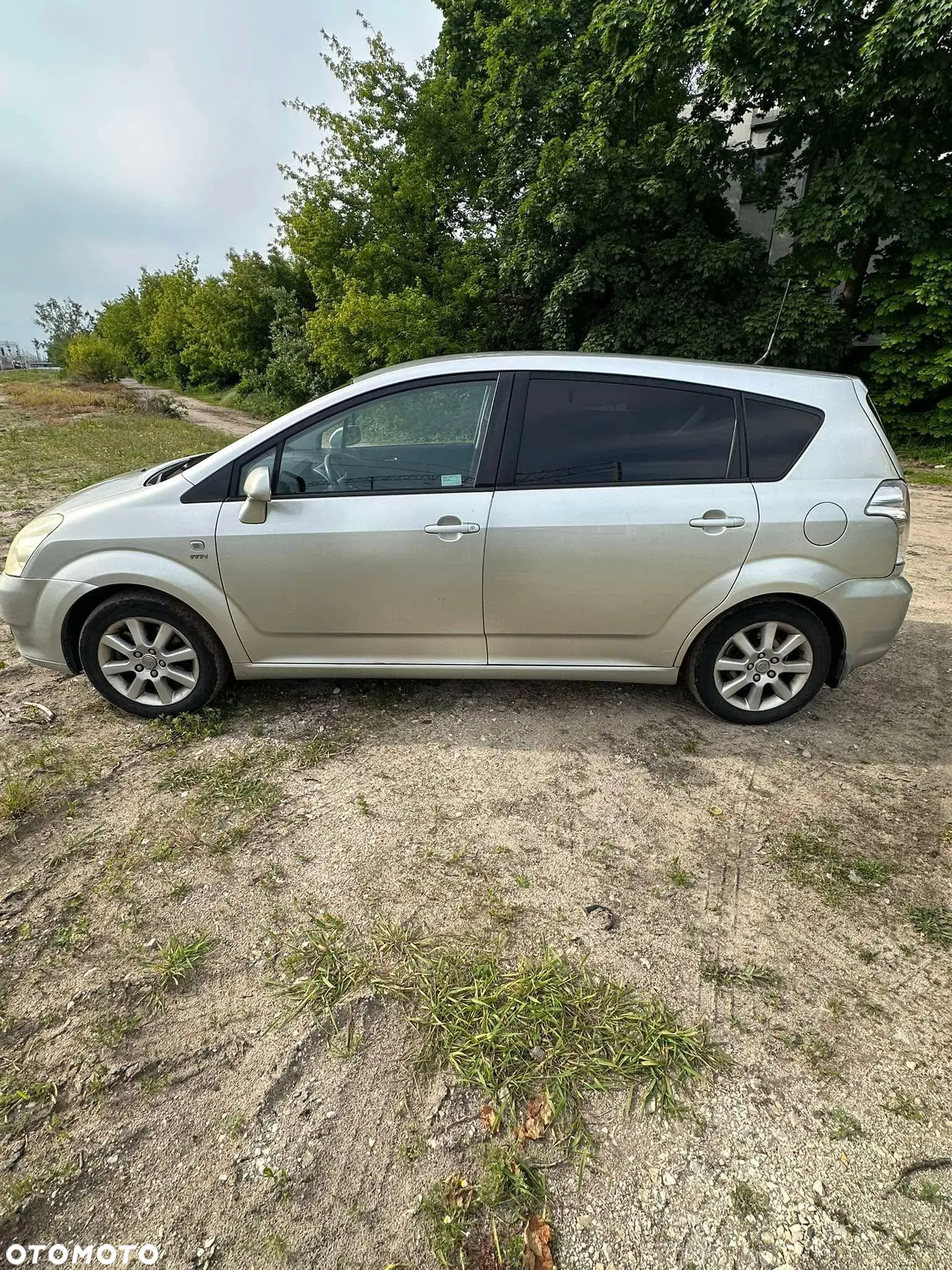 Toyota Corolla Verso 1.8 Sol + 7os MM - 11