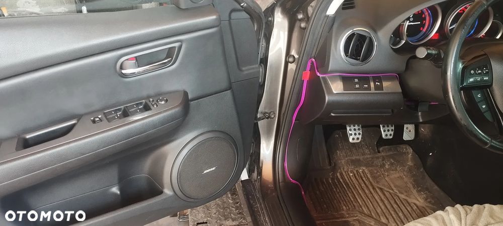 Mazda 6 2.0 Navi + - 5