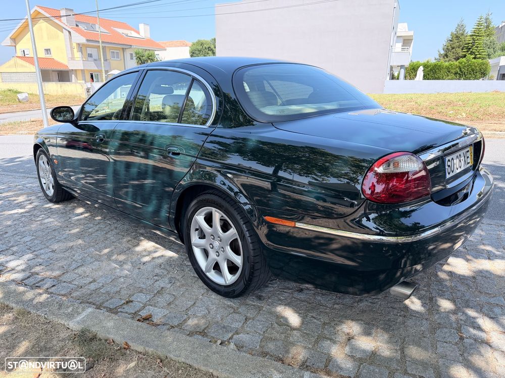 Jaguar S-Type 3.0 V6 Executive Auto. - 4