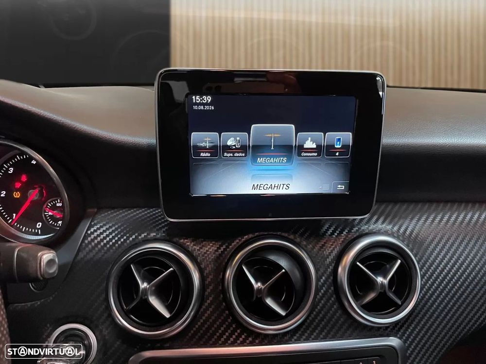 Mercedes-Benz A 180 d AMG Line Aut. - 12