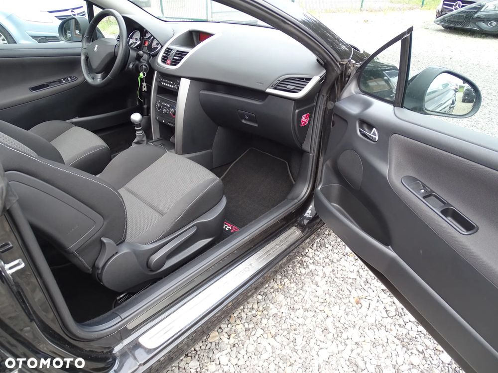 Peugeot 207 110 HDi FAP (Blue Lion) Tendance - 13