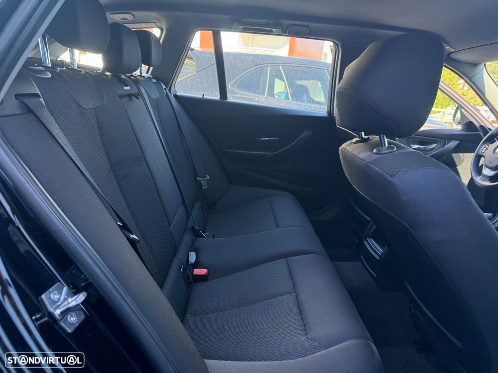 BMW 318 d Aut. Advantage - 8