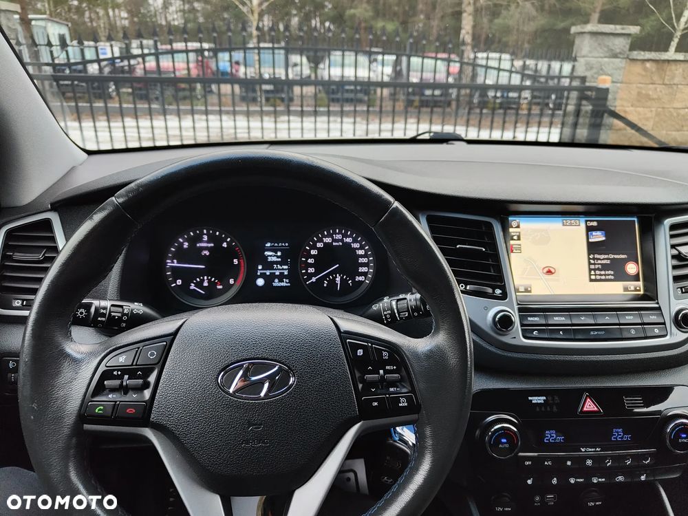 Hyundai Tucson 2.0 CRDI Comfort 4WD - 29