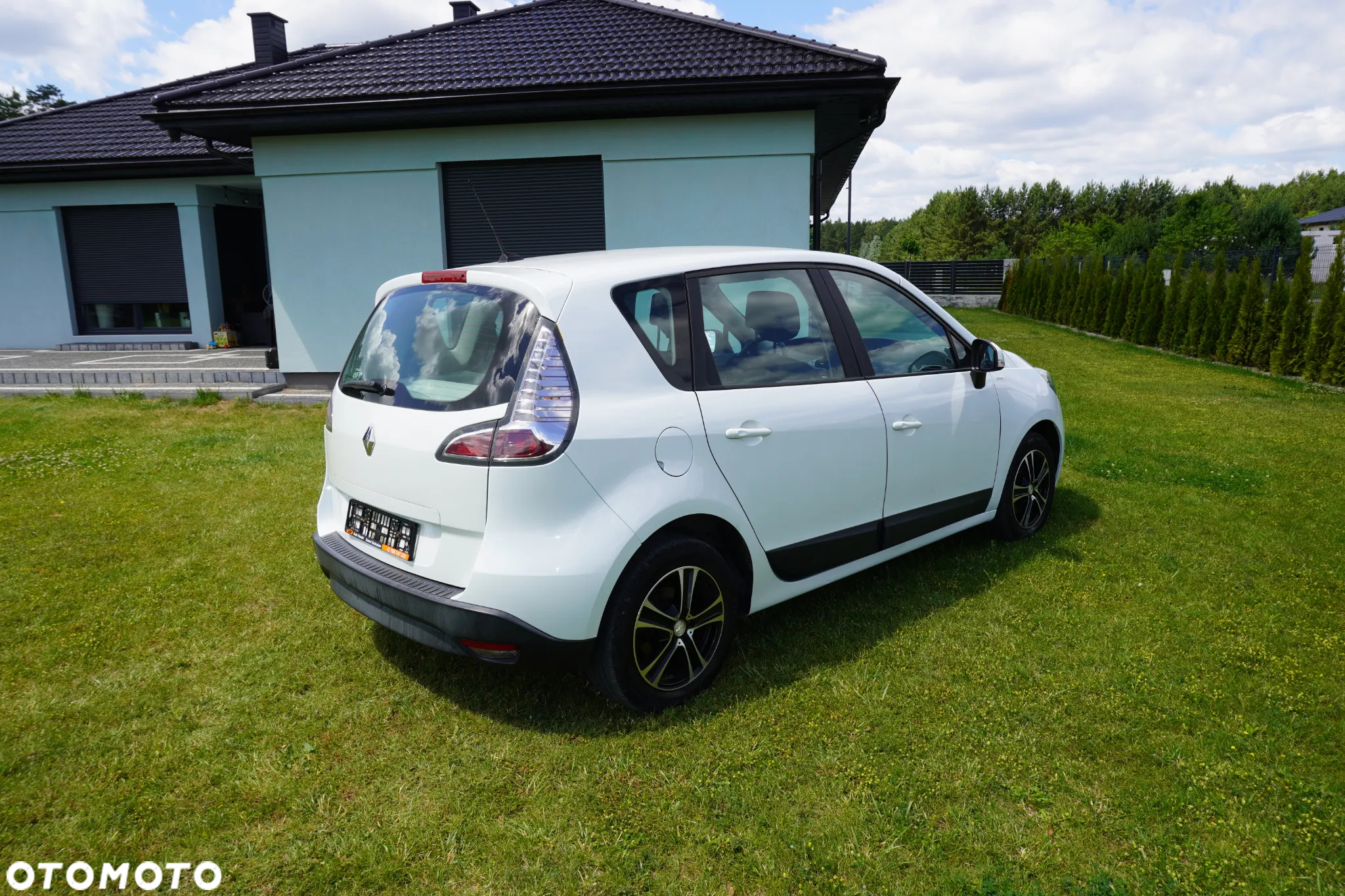 Renault Scenic 1.6 16V 110 TomTom Edition - 20