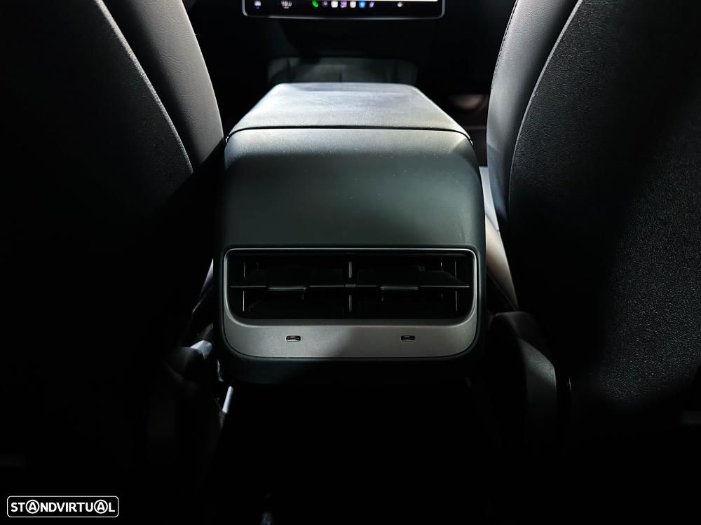 Tesla Model 3 Long Range AWD Dual Motor - 27