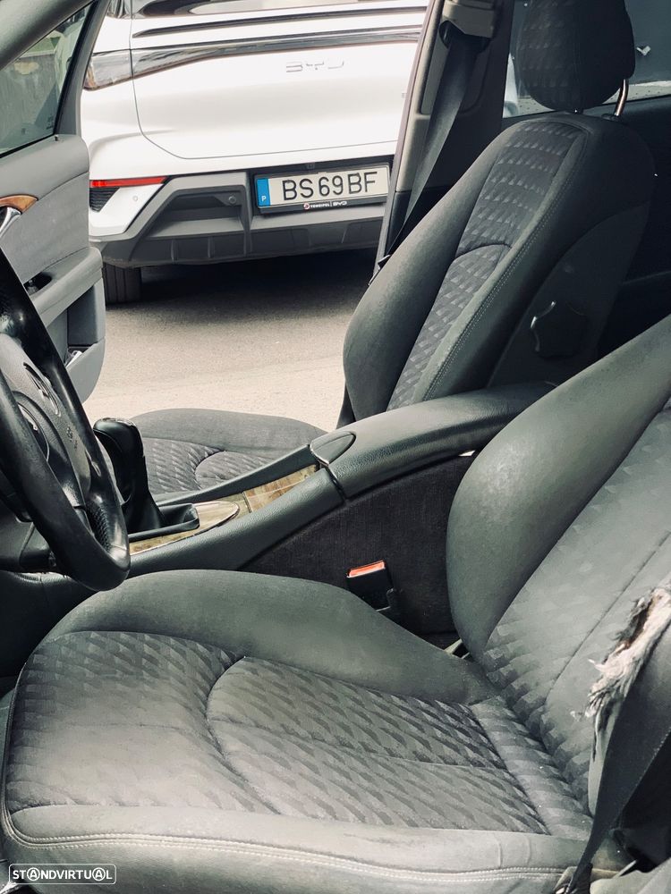 Mercedes-Benz E 220 CDI Classic - 10