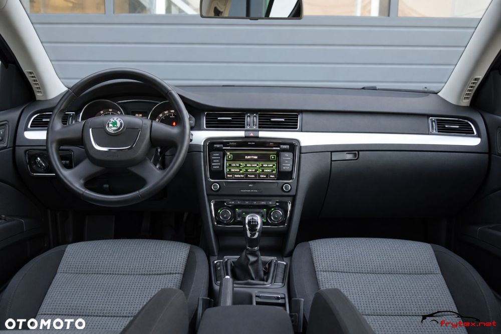 Skoda Superb - 35