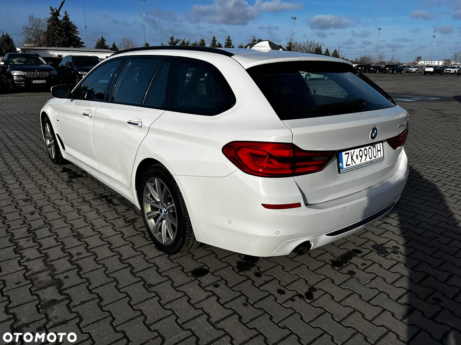 BMW Seria 5 525d Touring Sport Line - 5