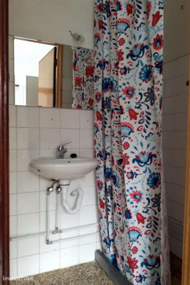 Apartamento com 3 quartos - localizado em Cedofeita Porto - Grande imagem: 4/15