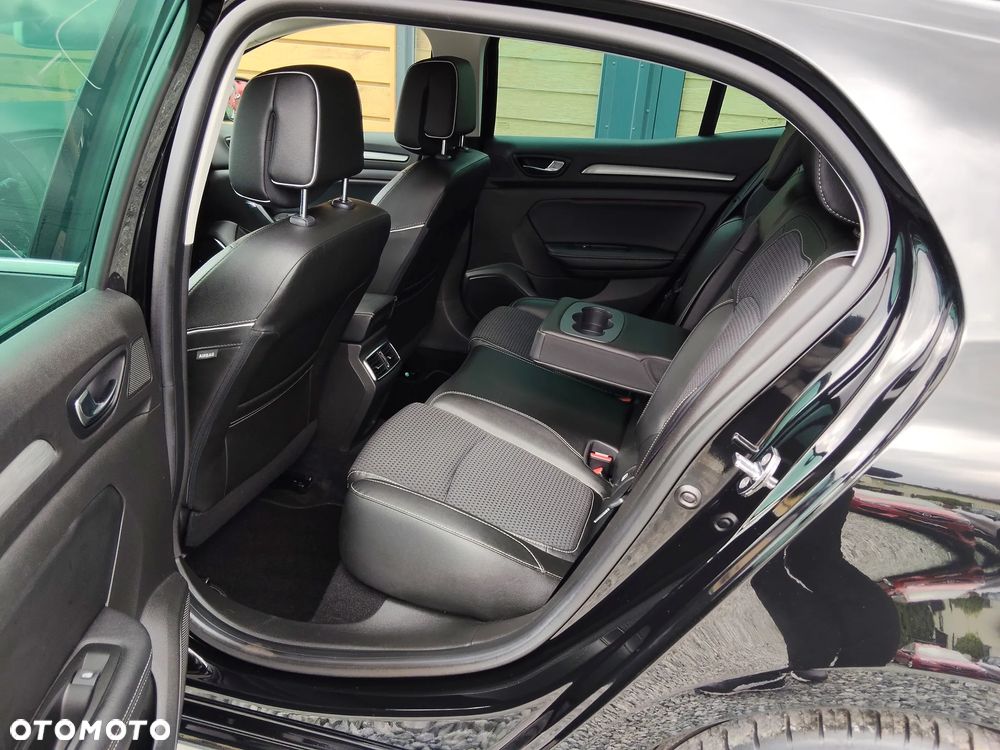 Renault Megane ENERGY dCi 130 BOSE EDITION - 25