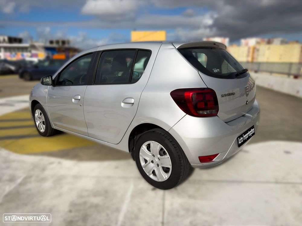 Dacia Sandero 0.9 TCe Comfort Bi-Fuel - 4