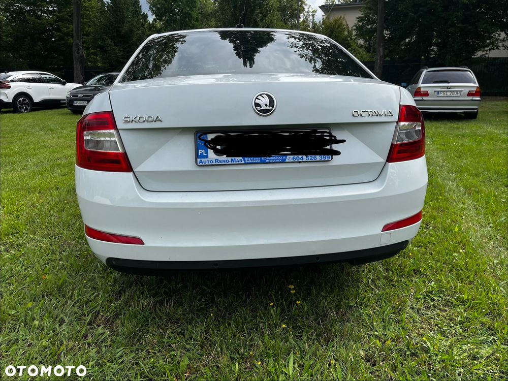 Skoda Octavia 2.0 TDI L&K DSG - 3